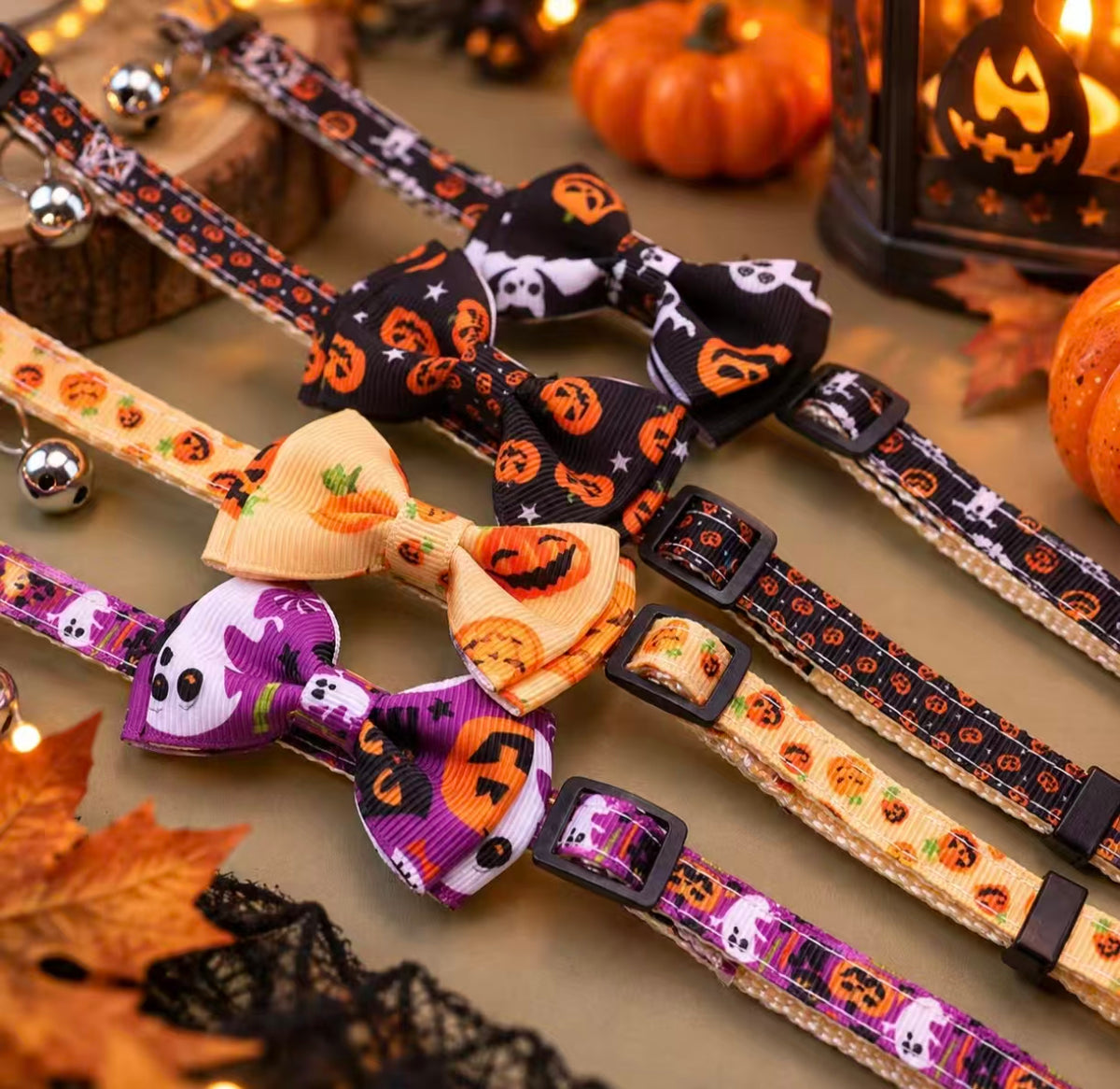 Halloween Pet Collar with Bow Bell, Pumpkin Ghost Cat Accessory