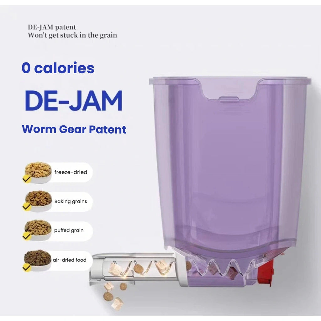 Anti-clog dispensing mechanism inside the CatMate dry-food feeder
