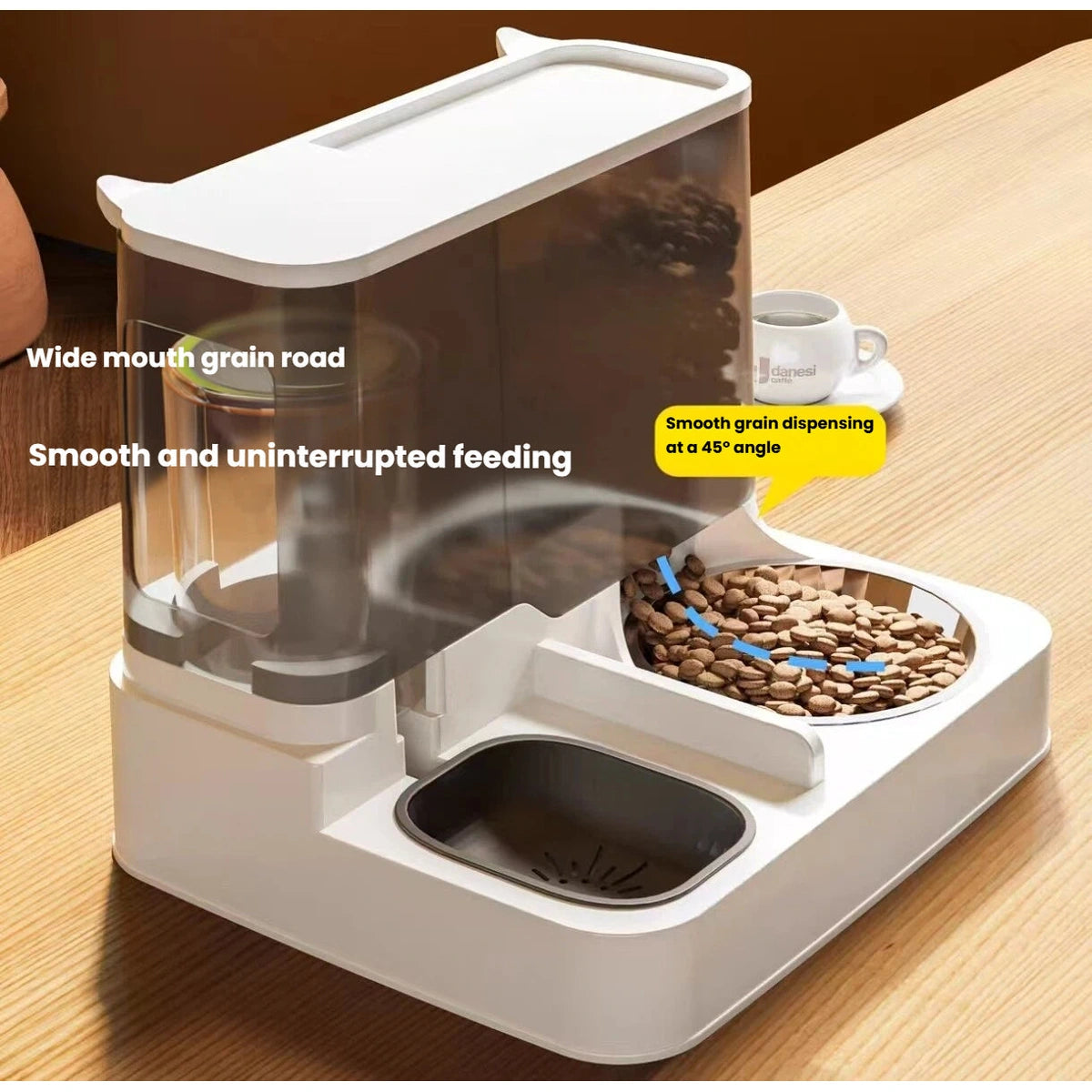 Wide-mouth dry-food outlet on the gravity pet feeder