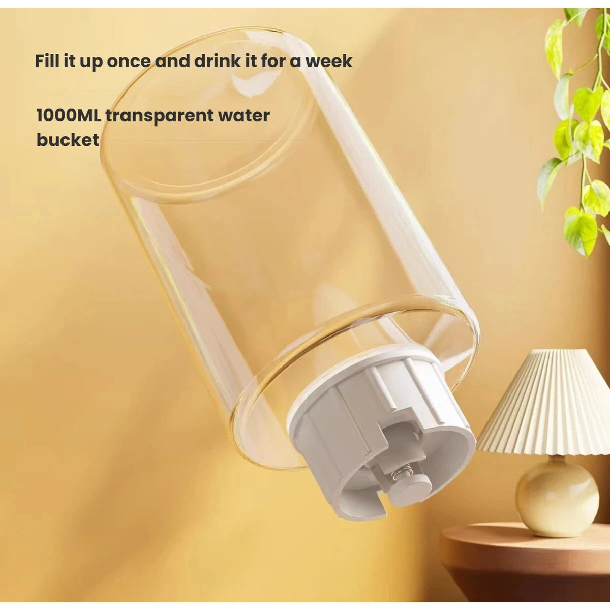 One-litre removable water bottle for the gravity pet dispenser