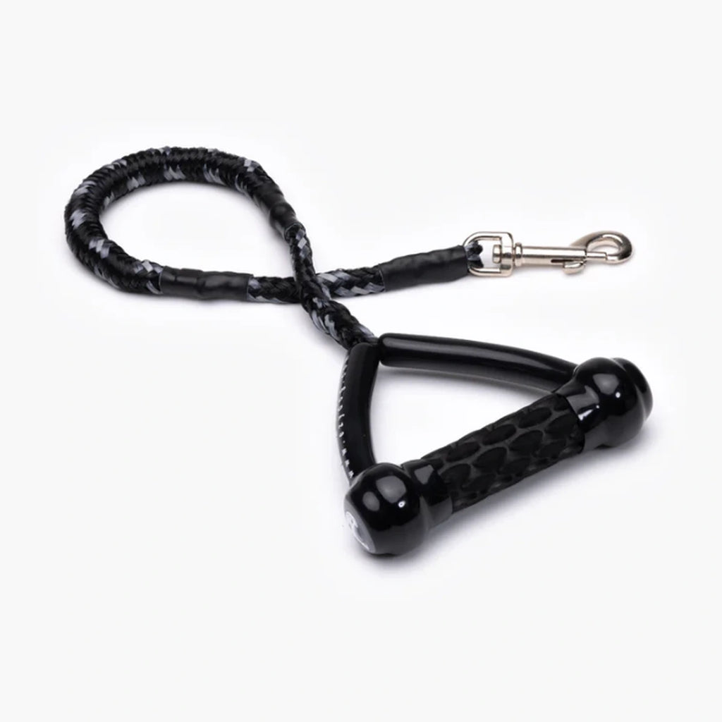 EzyDog Cujo 64 cm black rope lead with a padded triangular handle
