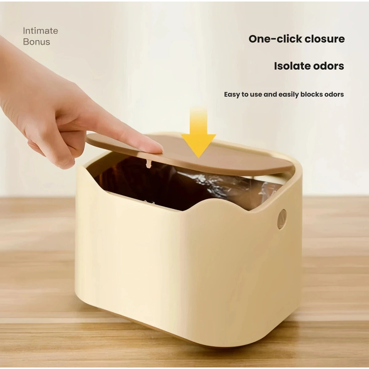 One-click lid closure demonstrated on beige cat litter waste bin